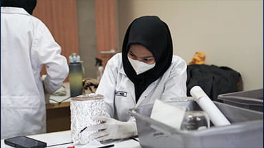 Dosen META Publikasi Jurnal Internasional Q1